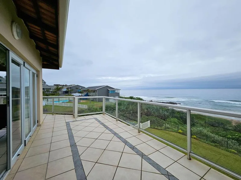 3 Bedroom Townhouse for sale in Amanzimtoti