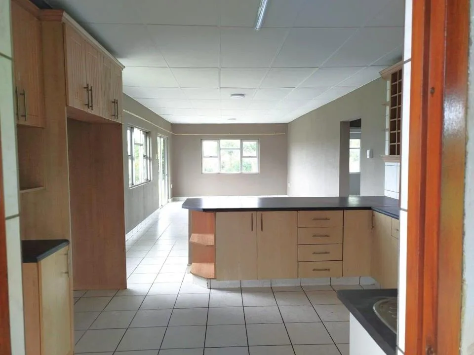 2 Bedroom House to rent in Heatonville