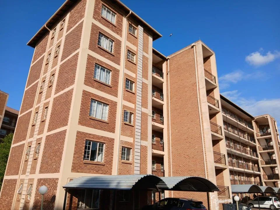 2 Bedroom Apartment / flat for sale in Karenpark