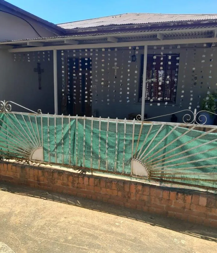3 Bedroom House for sale in Edenburg