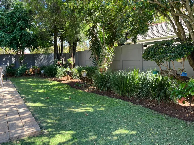Property to rent in Queenswood
