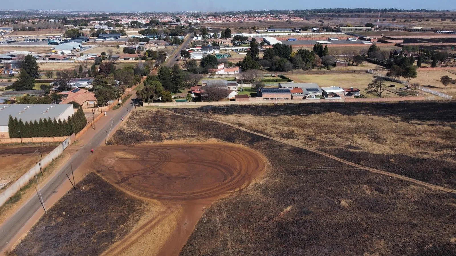 2.5 ha Land available in Raslouw AH