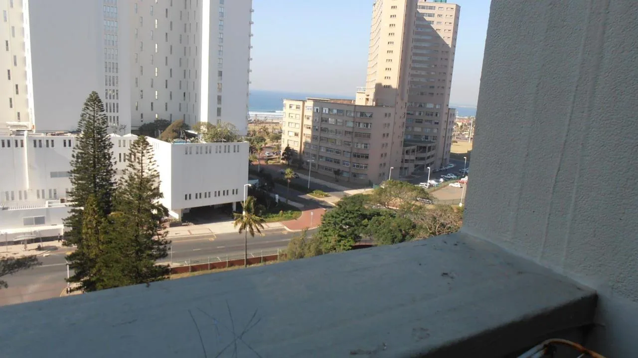 3 Bedroom Apartment / flat for sale in North Beach