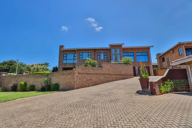 4 Bedroom Townhouse to rent in Warner Beach