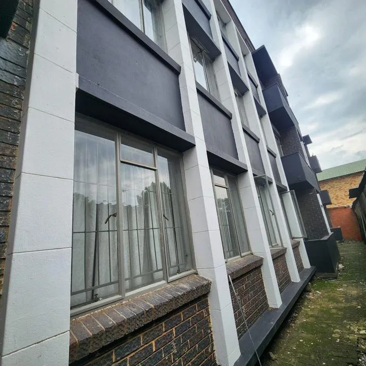 25 Bedroom Apartment / flat for sale in Navalsig