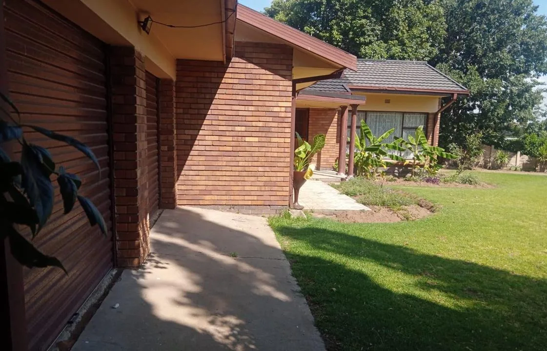 5 Bedroom House for sale in Villiers