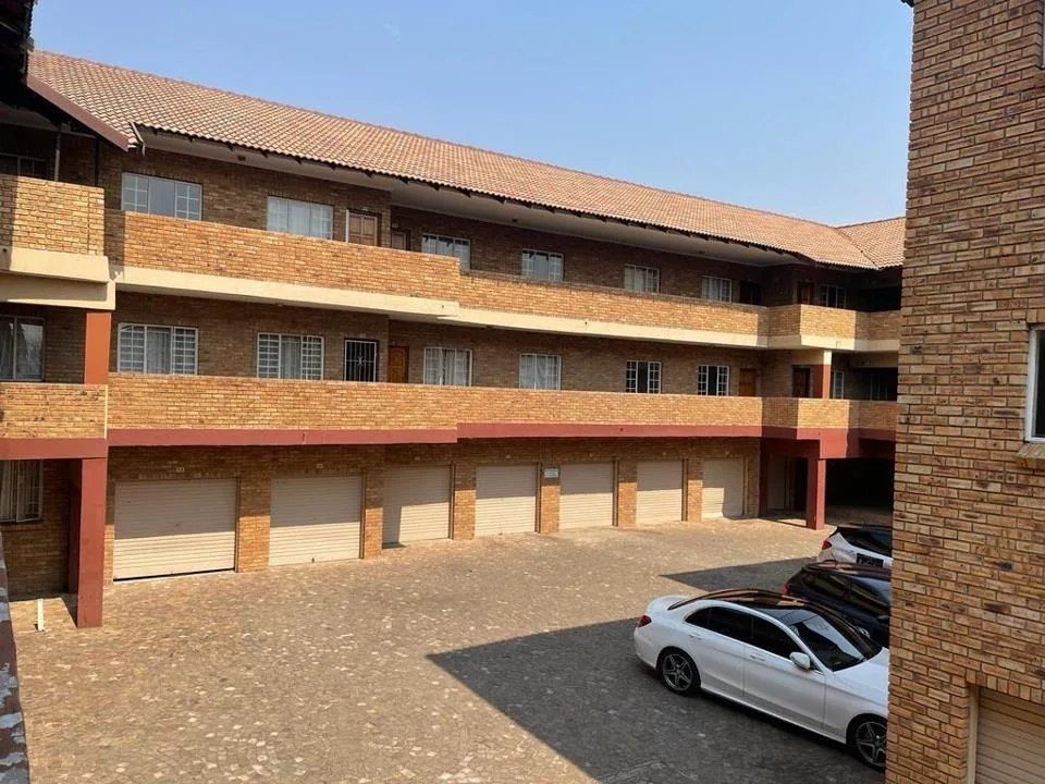 3 Bedroom Apartment / flat for sale in Rustenburg Central