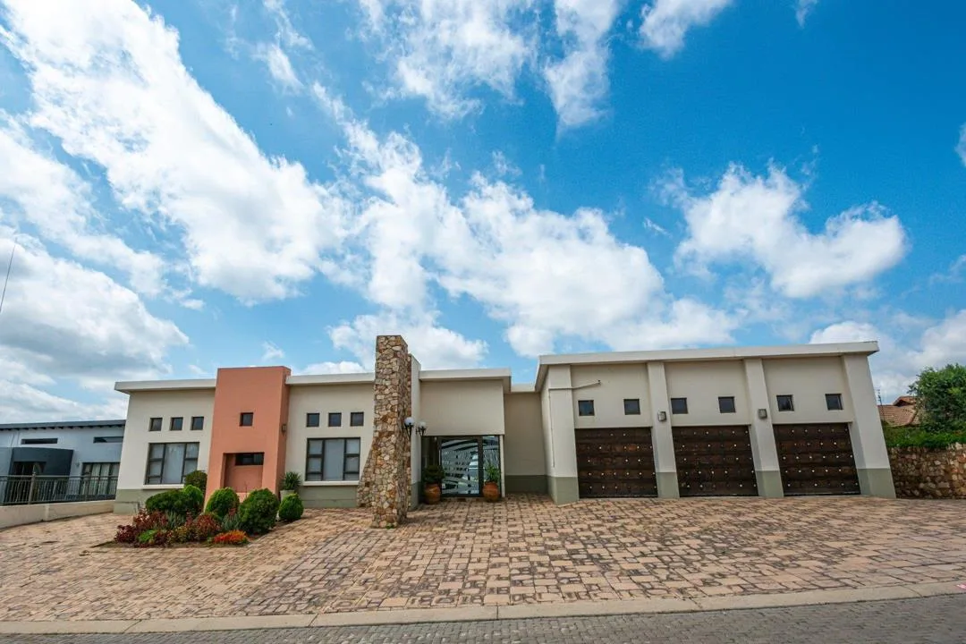 5 Bedroom House to rent in Aquavista Mountain Estate