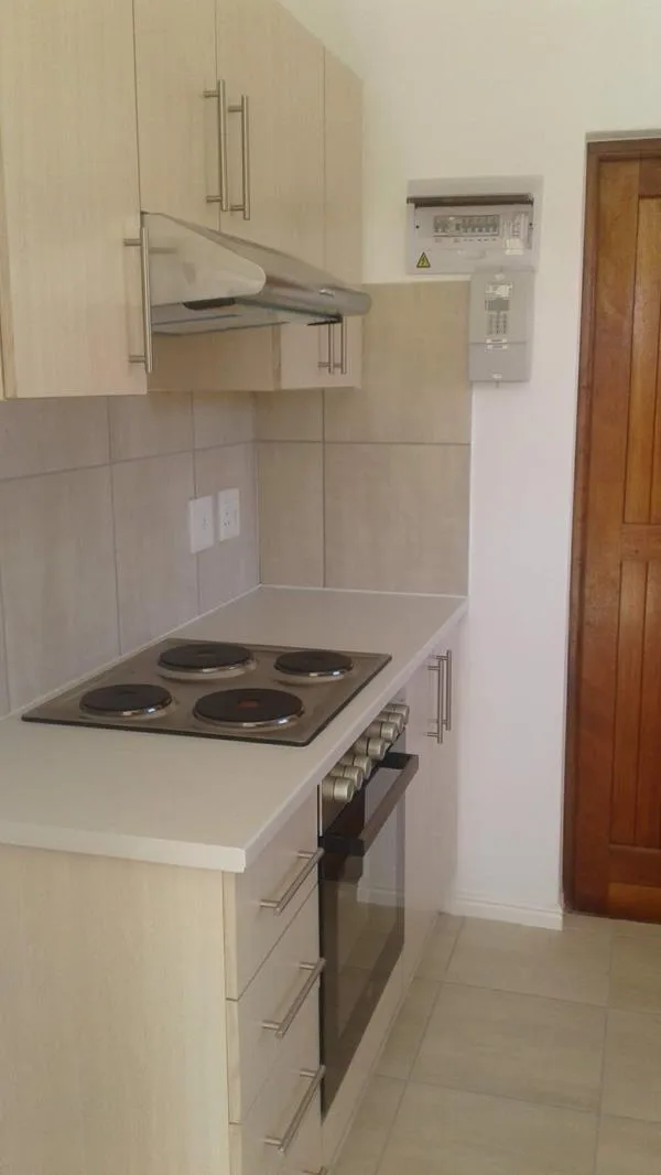2 Bedroom House in Groenheuwel