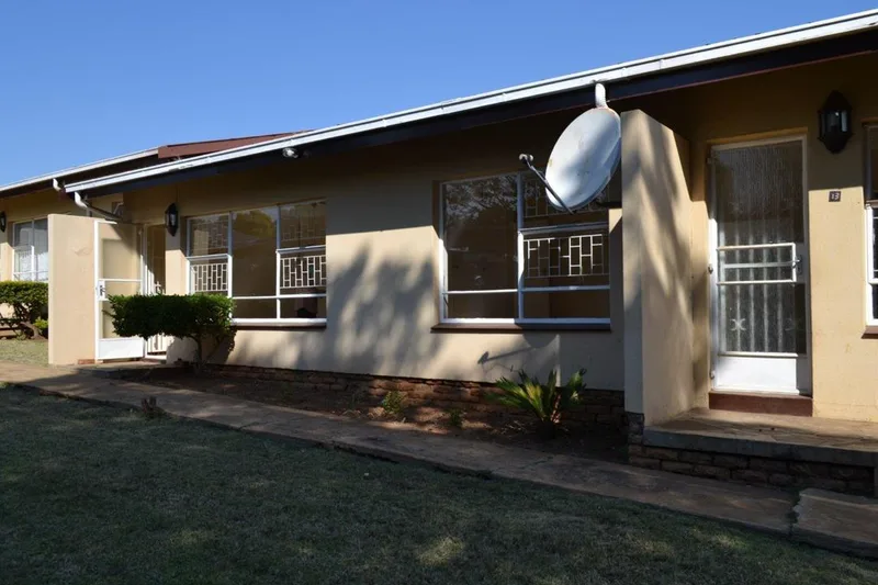 2 Bedroom House for sale in Lydenburg