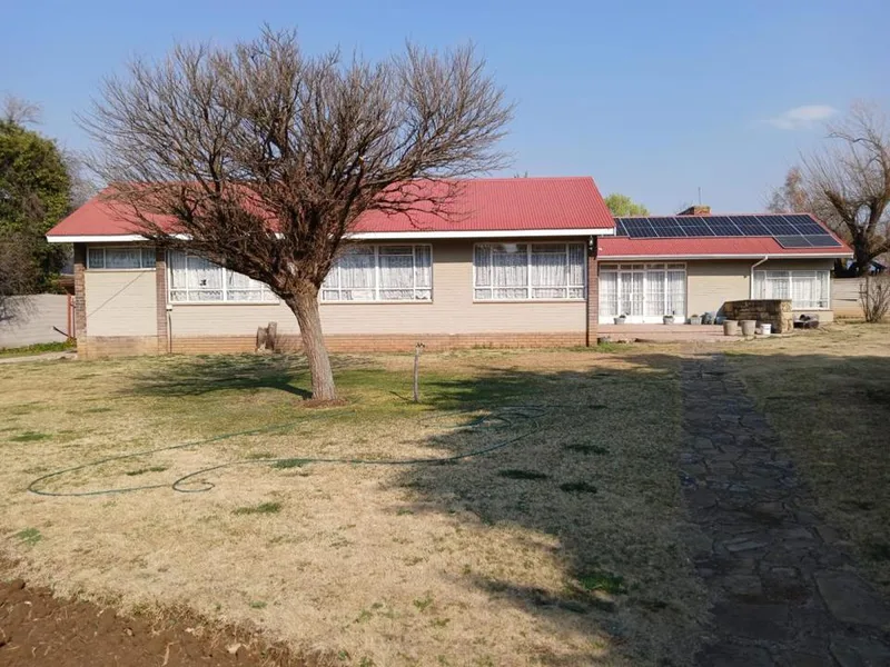 3 Bedroom House for sale in Barkly East