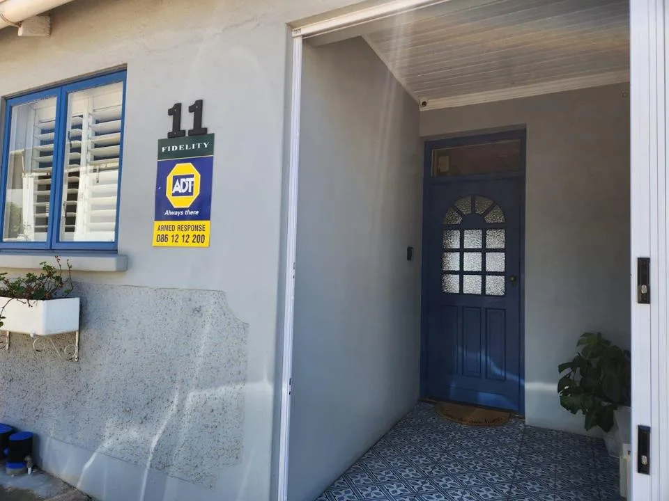 2 Bedroom House to rent in Richmond Hill