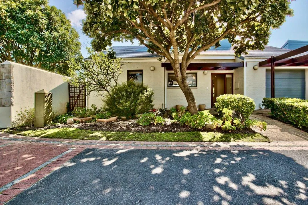 2 Bedroom Townhouse for sale in Beach Estate