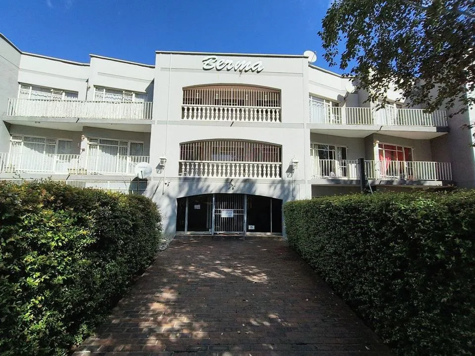 2 Bedroom Apartment / flat for sale in Baillie Park