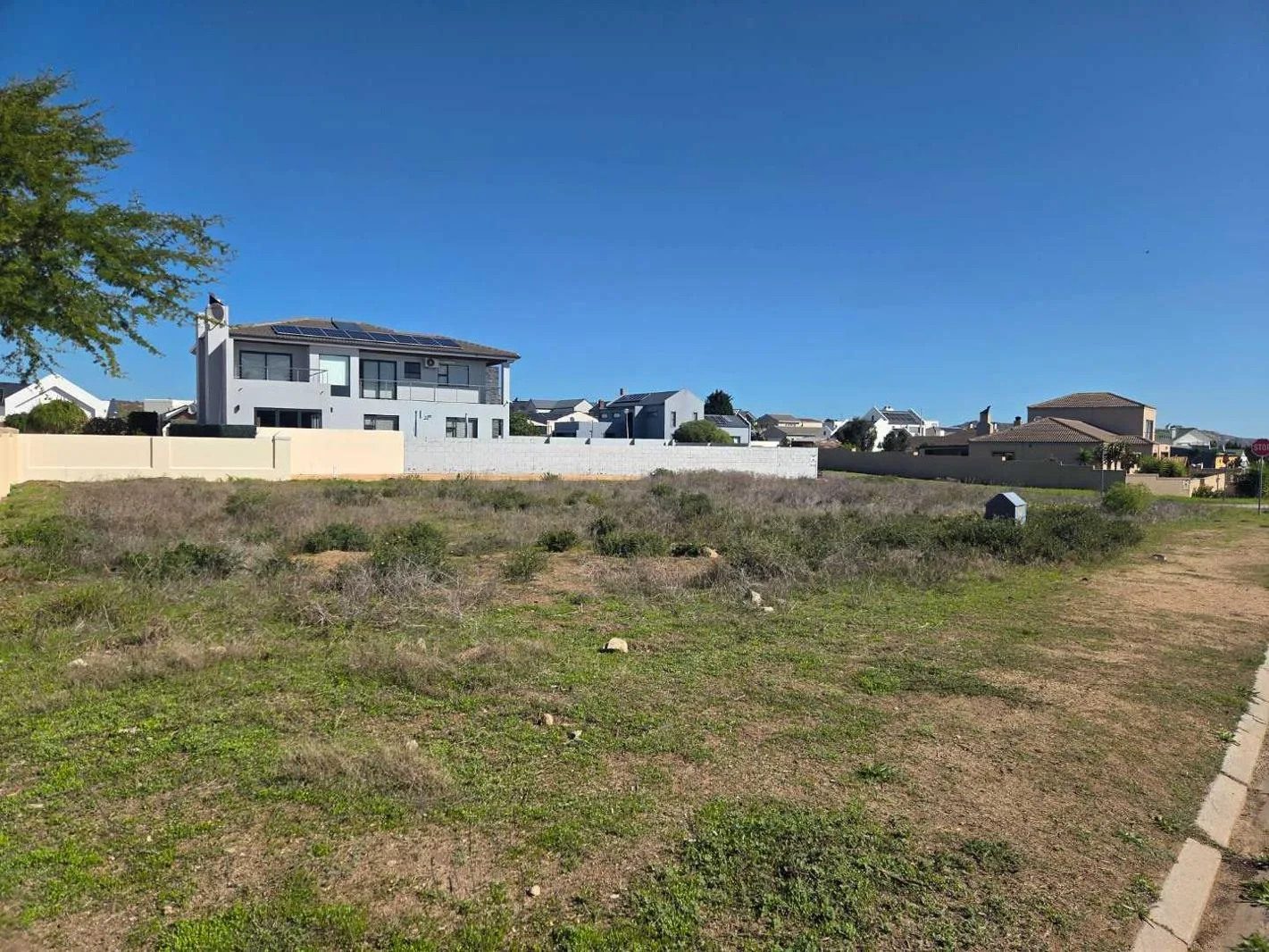 727 m² Land available in Myburgh Park