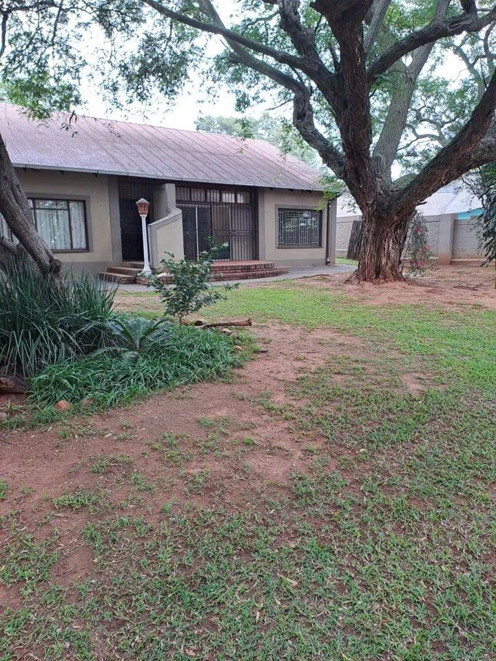5 Bedroom House to rent in Kameeldrift East