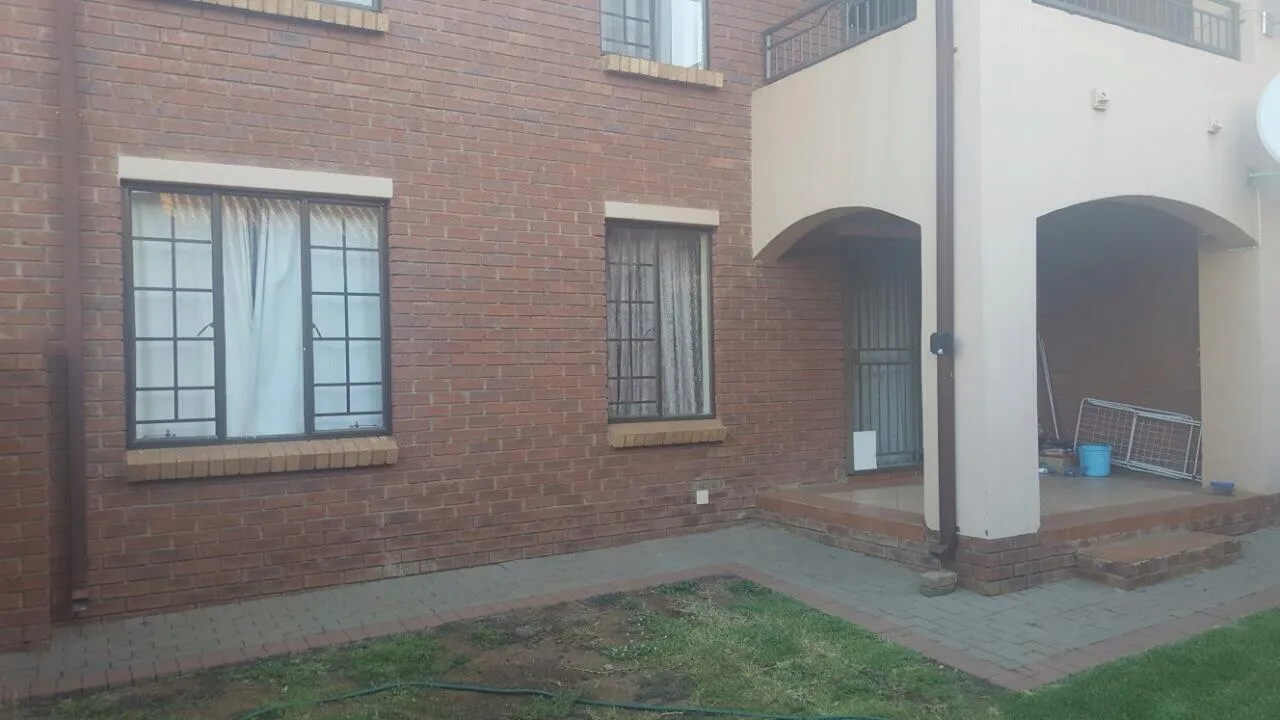 Property to rent in Eco Park Estate