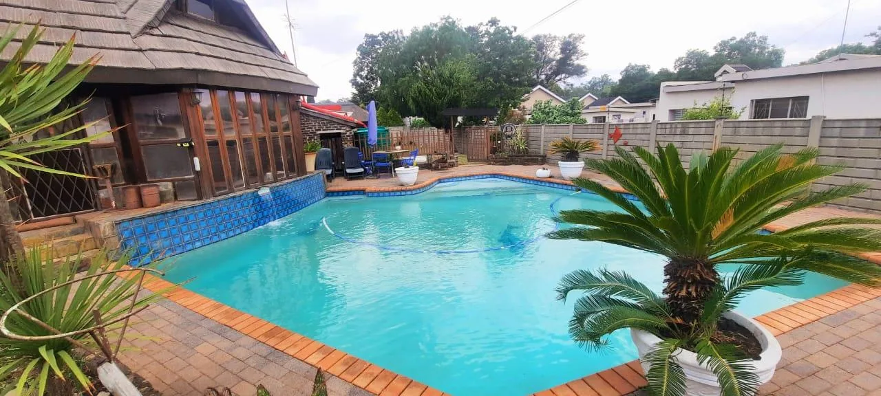 3 Bedroom House for sale in Sasolburg Ext 11