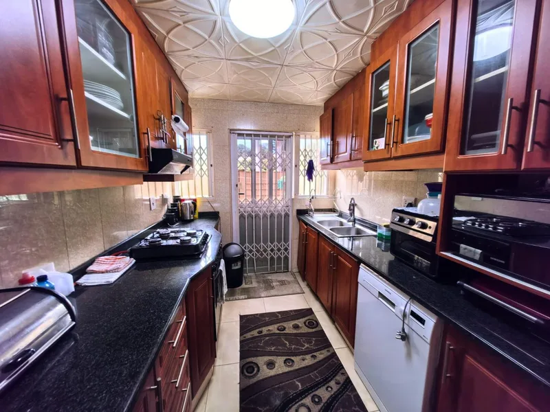 4 Bedroom Townhouse in Effingham