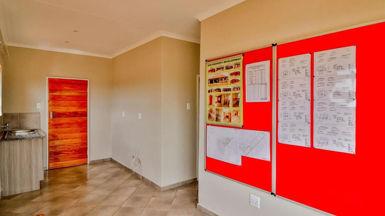 3 Bedroom House for sale in Westonaria