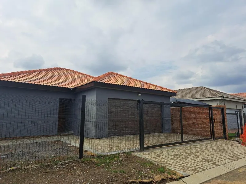 3 Bedroom House for sale in Secunda Central