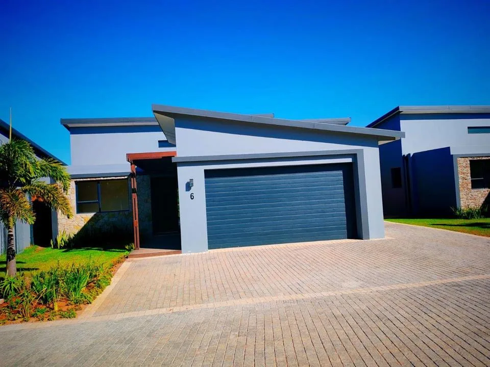 3 Bedroom Townhouse for sale in Salt Rock