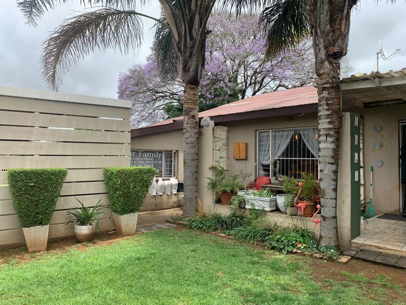 4 Bedroom House in Krugersdorp North