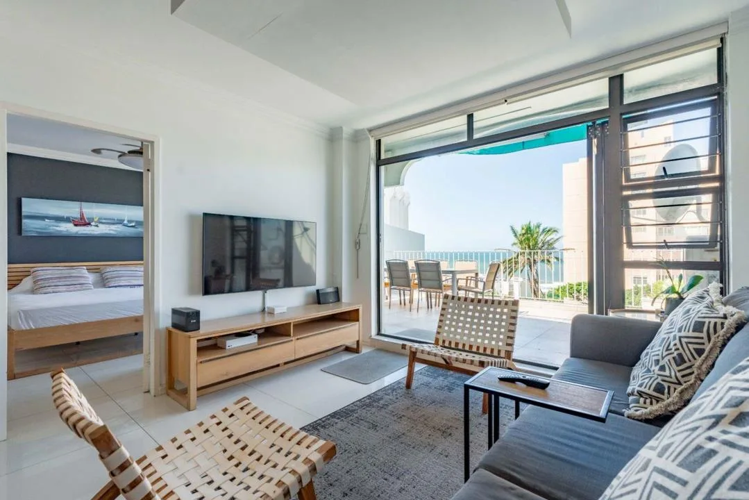 2 Bedroom Apartment / flat for sale in Umhlanga Central