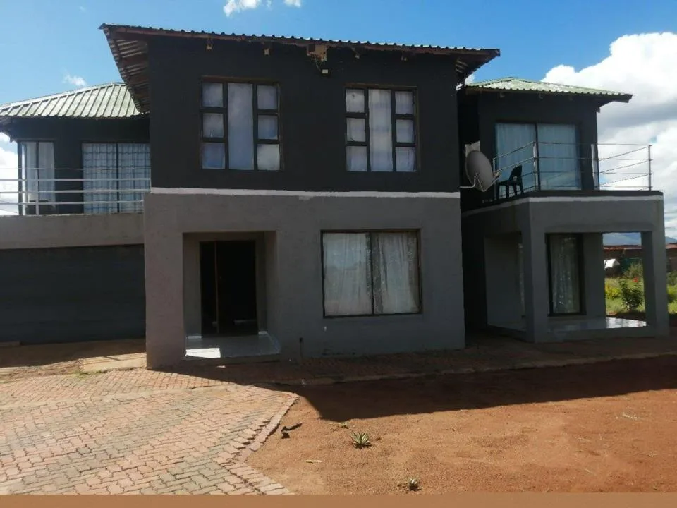 4 Bedroom House for sale in Lebowakgomo Zone GA