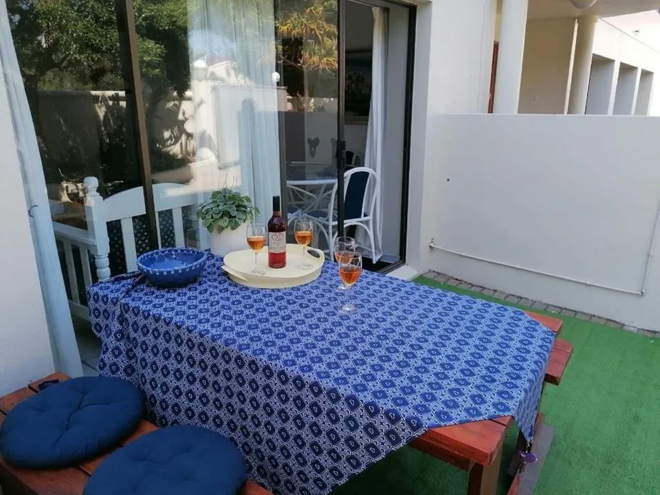 2 Bedroom Apartment / flat to rent in Paradise Beach