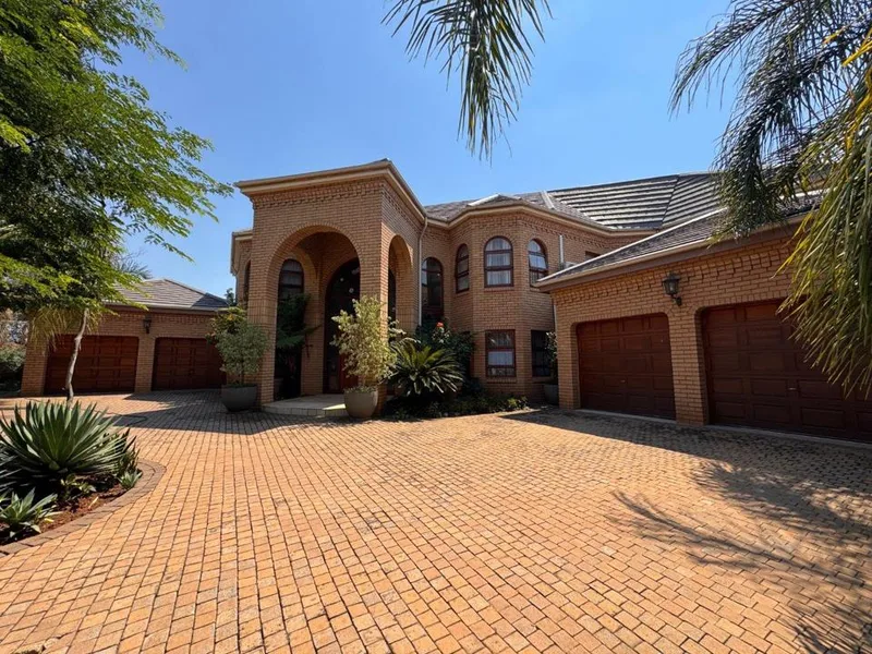 4 Bedroom House for sale in Centurion Golf Estate