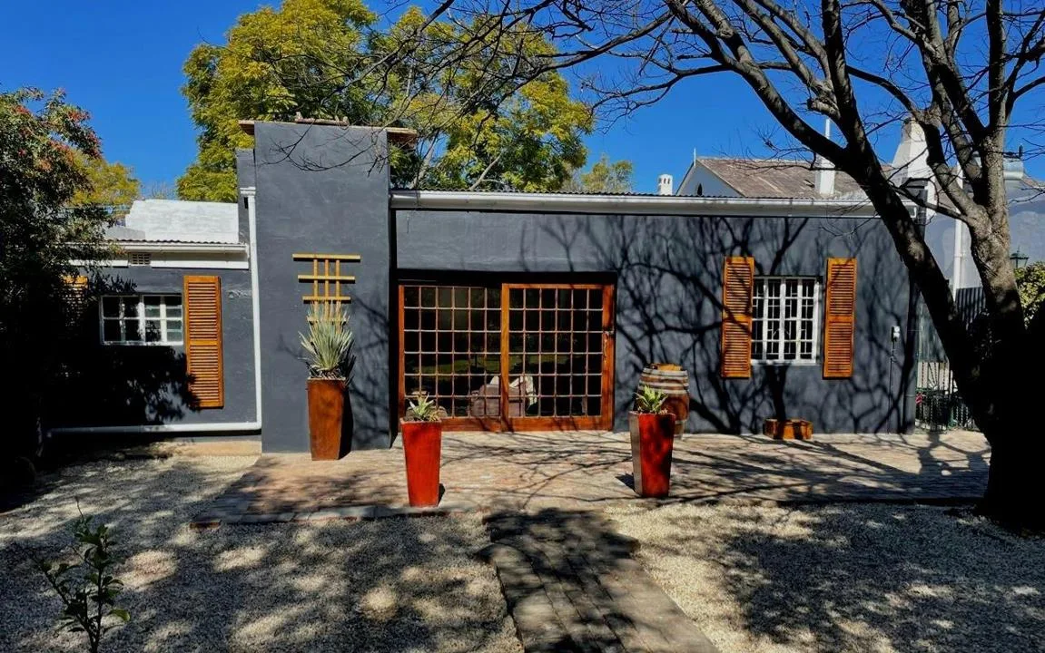 2 Bedroom House to rent in Graaff-Reinet