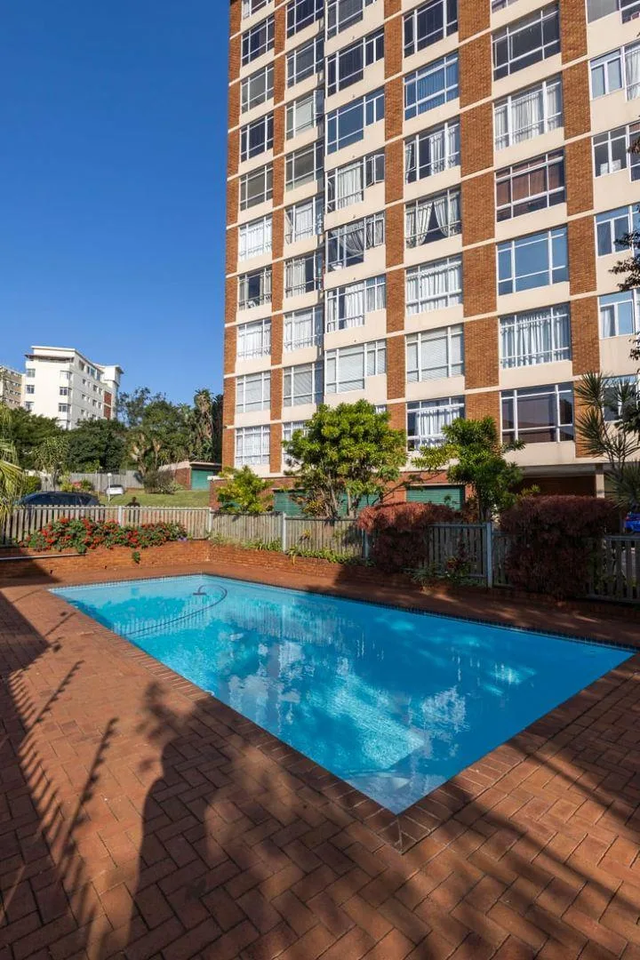 2 Bedroom Apartment / flat for sale in Glenwood