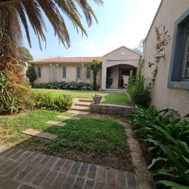 6 Bedroom House for sale in Sasolburg Central