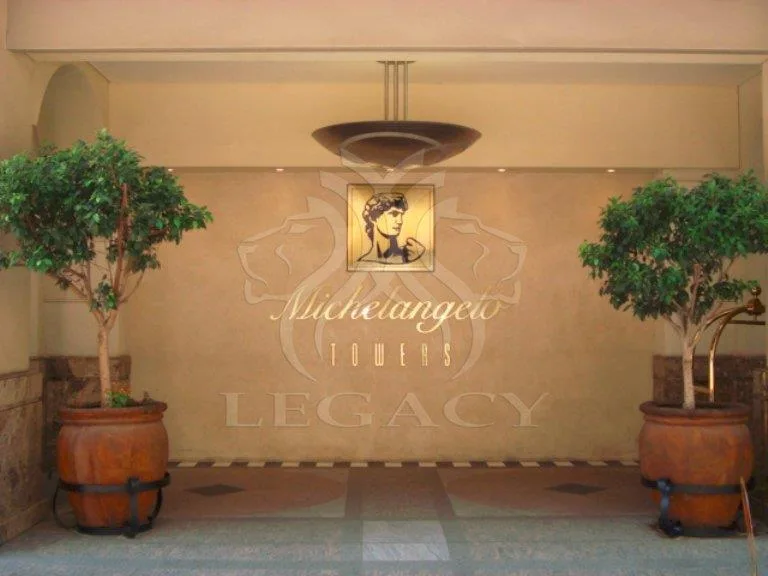 1 Bedroom Apartment / flat to rent in Sandton Central