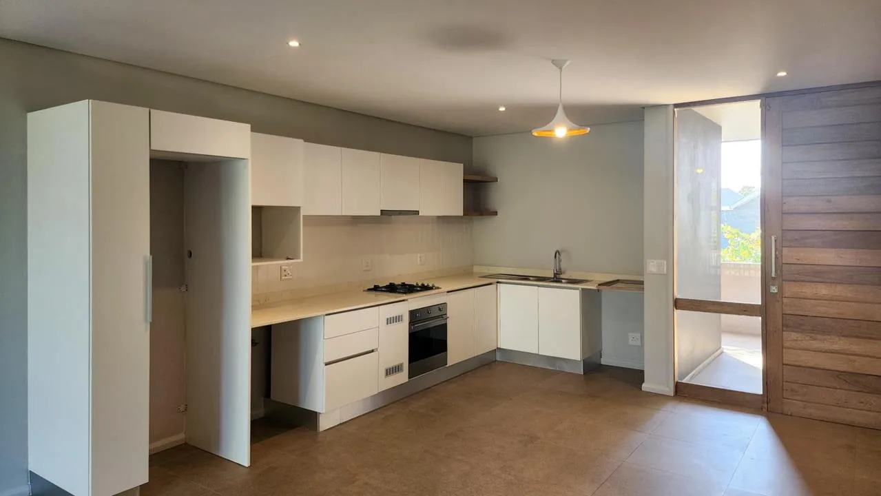 2 Bedroom Apartment / flat for sale in Sheffield Beach