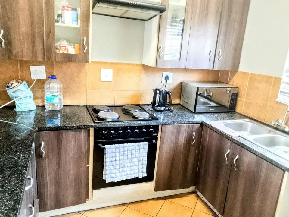 3 Bedroom Townhouse to rent in Tasbet Park