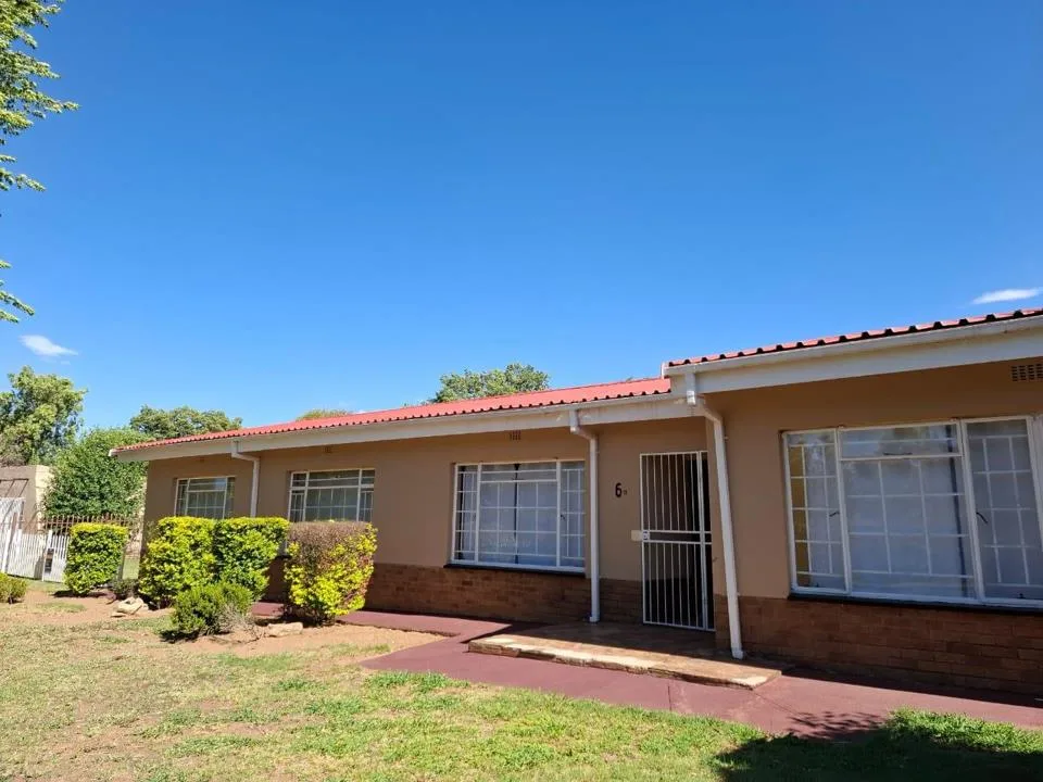 3 Bedroom House for sale in Frankfort