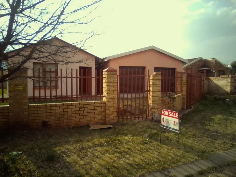 3 Bedroom House for sale in Queenstown Central