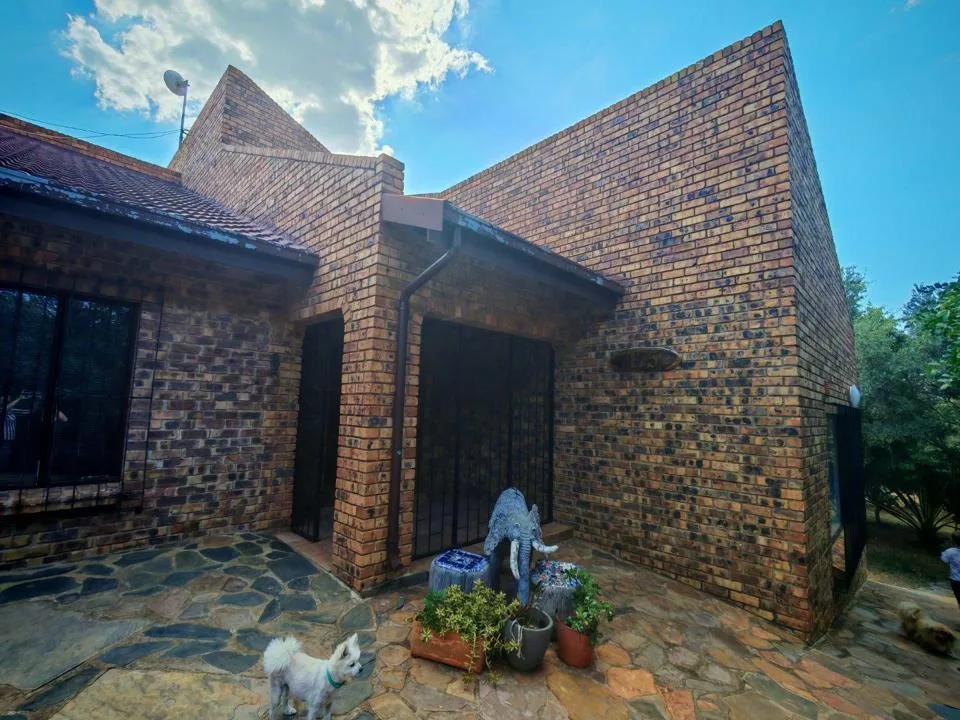 4 Bedroom House for sale in Ohrigstad