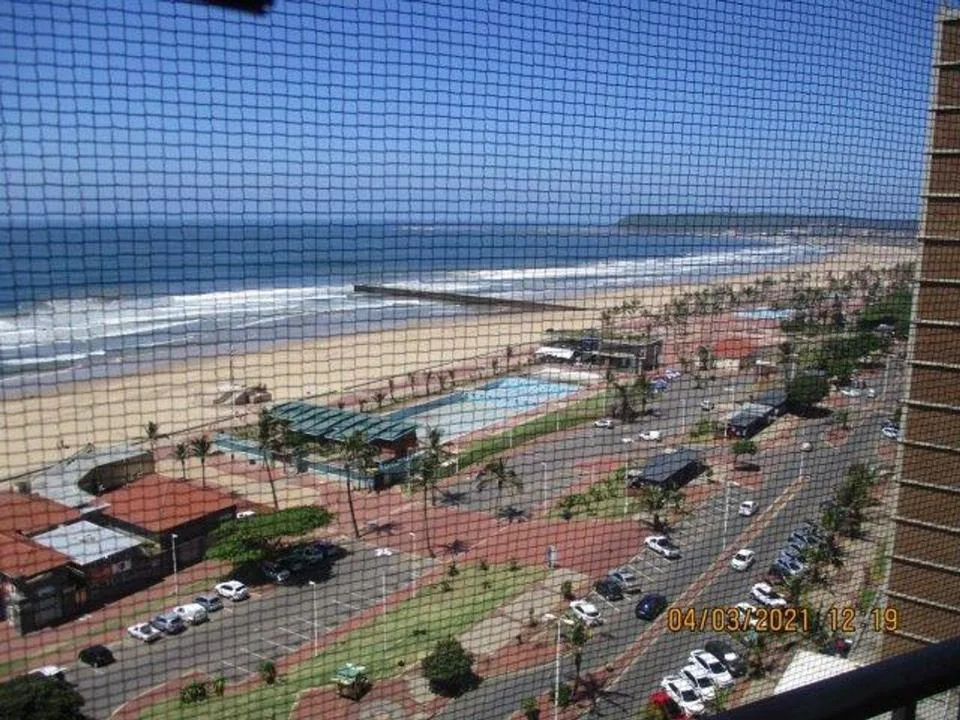 2 Bedroom Apartment / flat for sale in North Beach
