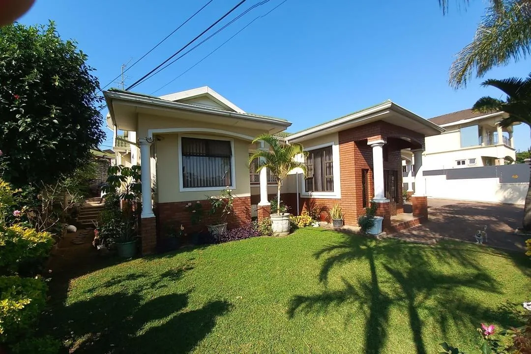 4 Bedroom House for sale in Mount Edgecombe Ext 3