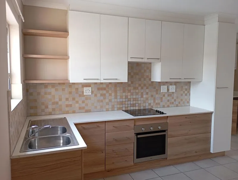 2 Bedroom Apartment / flat to rent in Montana
