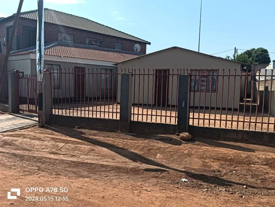7 Bedroom House for sale in Soshanguve South Ext 2