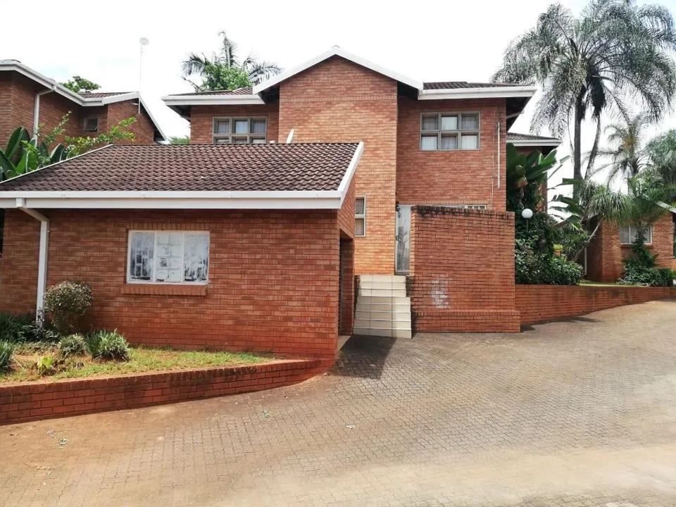 2 Bedroom Townhouse for sale in Aquapark