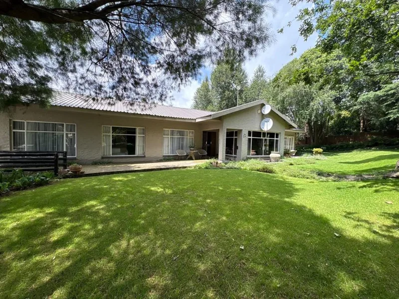 3 Bedroom House for sale in Reitz