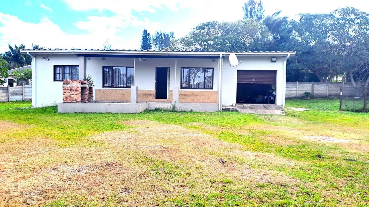 3 Bedroom House for sale in Port Edward