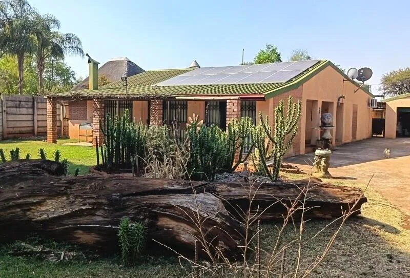1 000 m² Farm in Brits