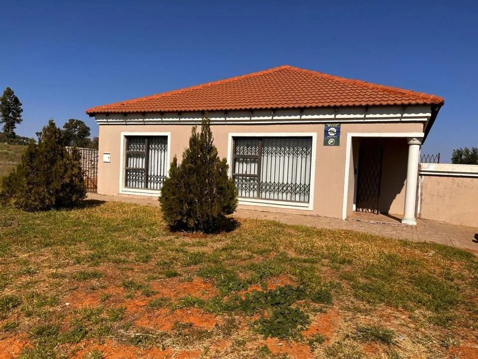 3 Bedroom House for sale in Kimdustria