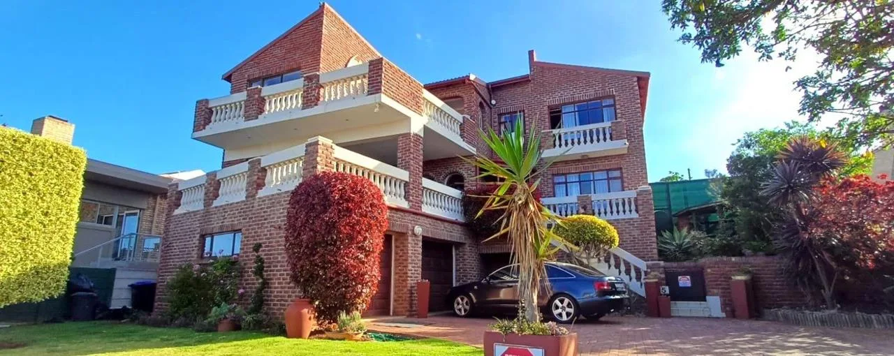 3 Bedroom House for sale in Wavecrest